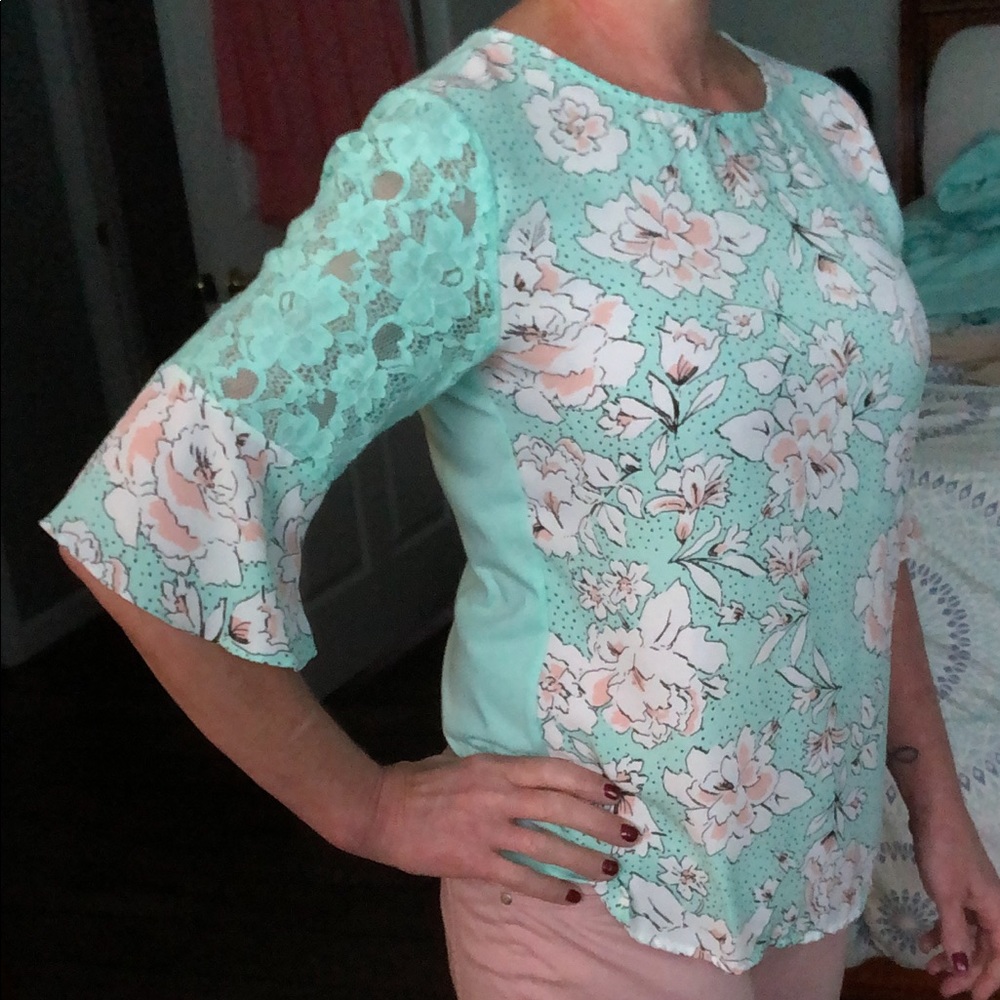 Van Heusen top